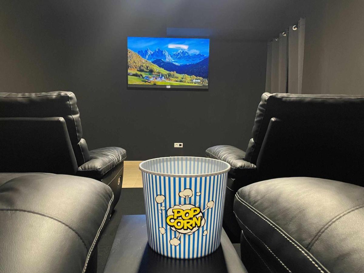 Holyhome Villa Cinema Perfect For Families 科斯塔特吉塞 外观 照片